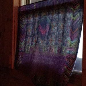 Meet your Posher, Cythia